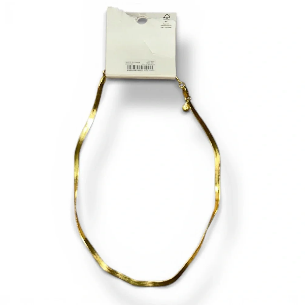 Madewell Herringbone Chain Necklace in Vintage Gold - Picture 4 of 10